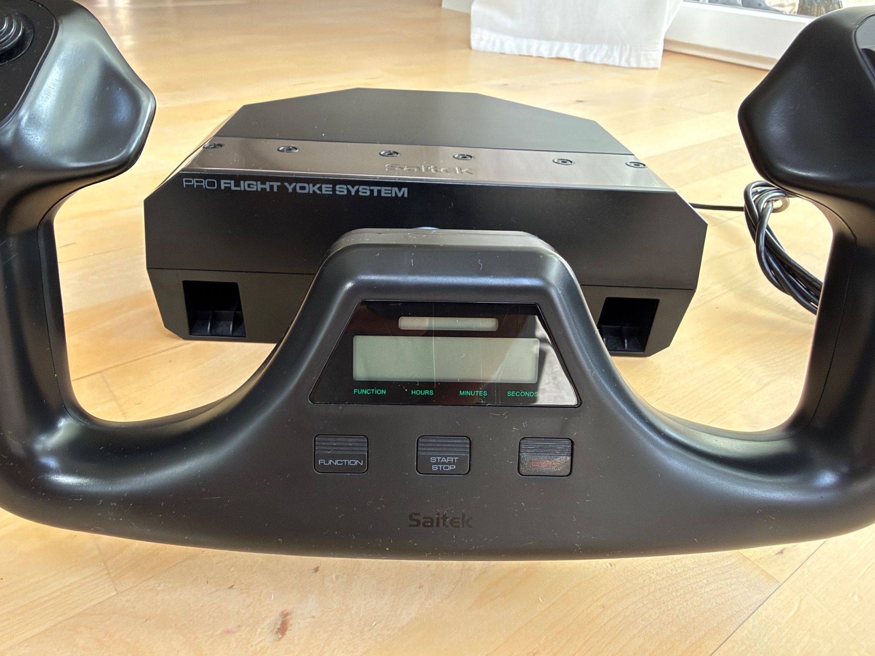 Saitek Manettes: Saitek Flight Yoke System - Komplett-Bundle – D'occasion à Kriens par Letolu 5
