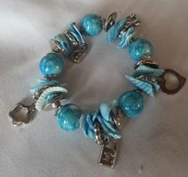 Armband -Stretch Türkysfarbenes Muschelartiges Perlen