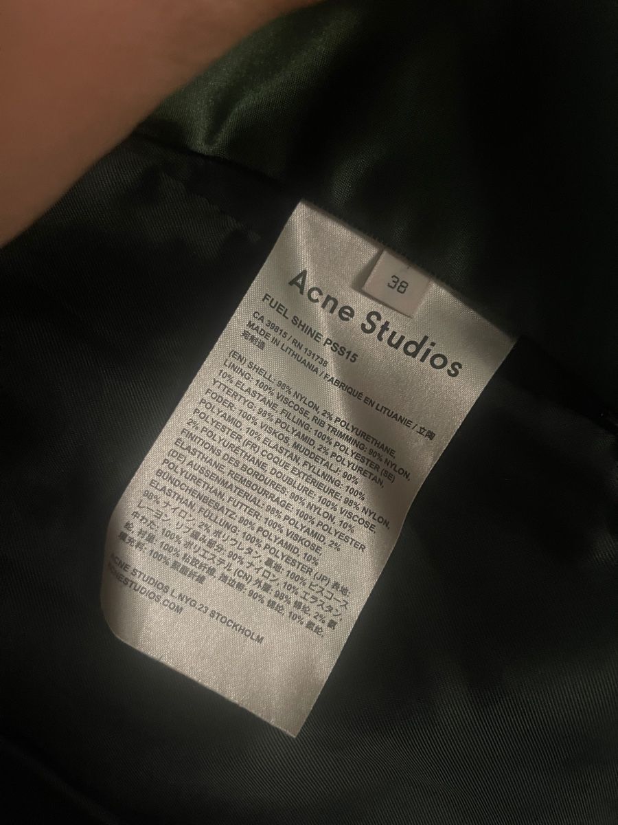 Acne Studios Giacche: Grüne Acne Studios Bomberjacke Gr. 38 Satin – Nuovo (secondo la descrizione) da Luzern venduto da w.welihodska 2