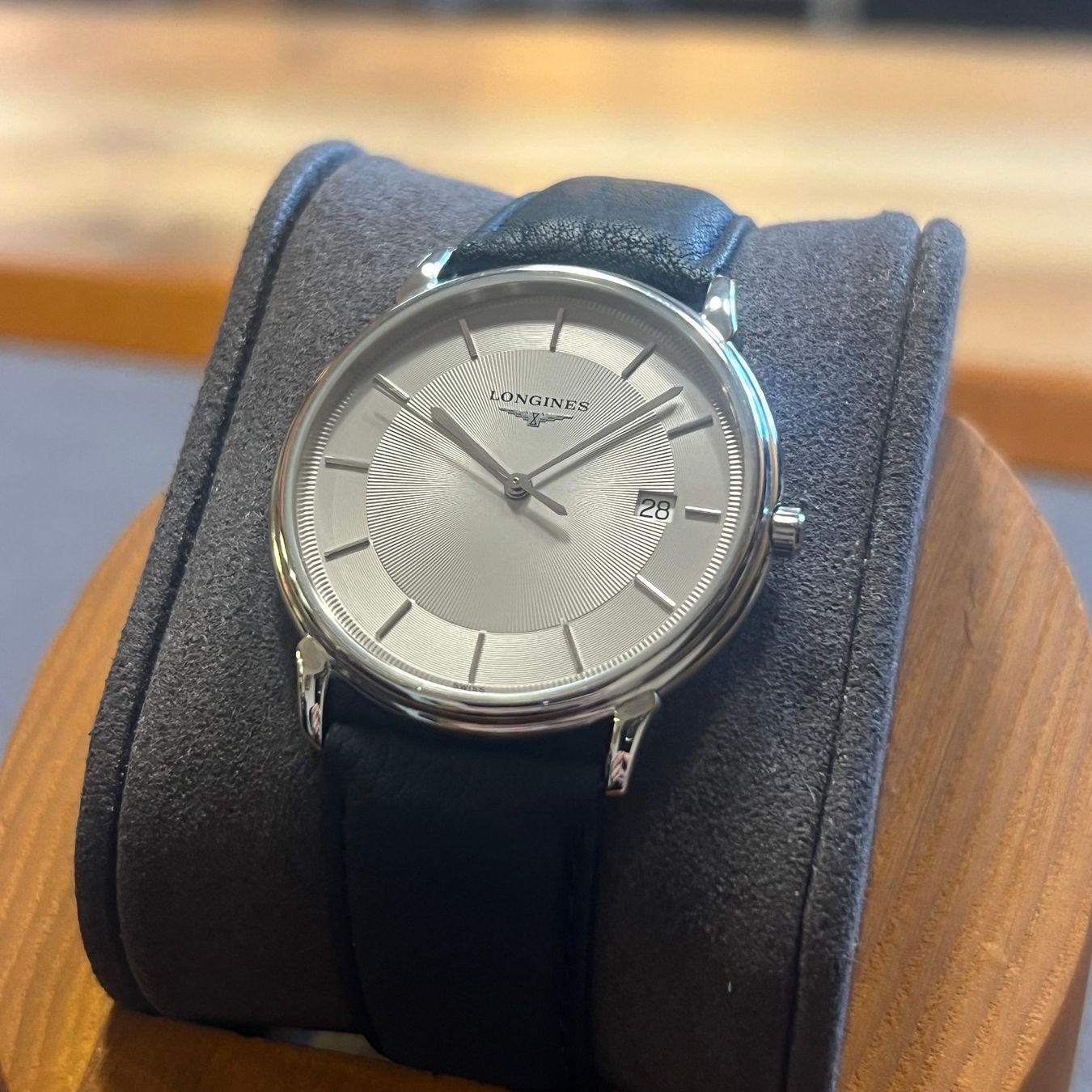 Longines Orologi: Longines La Grande Classique 33mm L4.677.4 – Usato da Carouge GE venduto da Watchaser 2