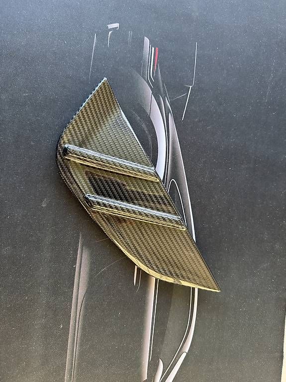 Grills: CARBON FIBER SIDE GRILL G80 G82 – Gebraucht aus Agno von jonnyautosagl