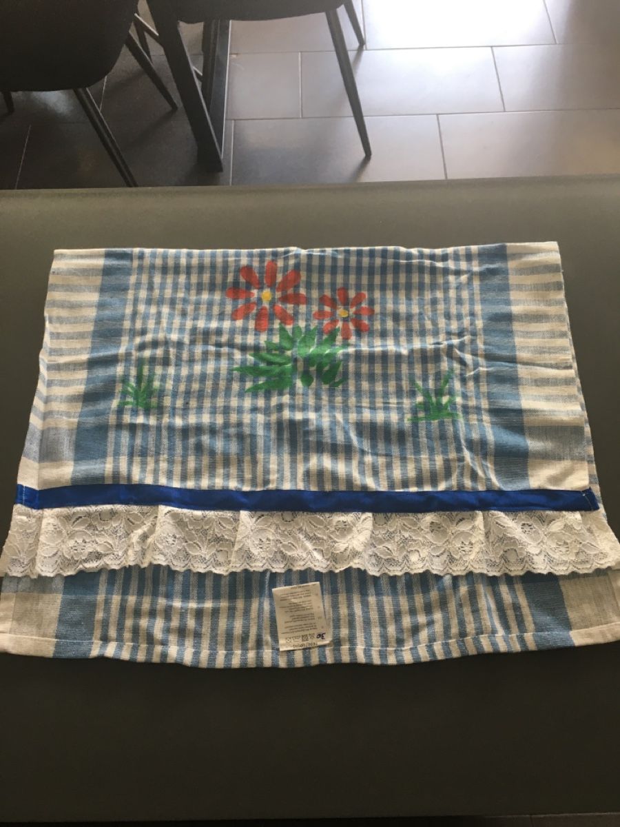 Tessuti: Blau-weisses Tuch mit Blumenmuster & Spitze – Nuovo (secondo la descrizione) da Biel/Bienne venduto da Bolagol9
