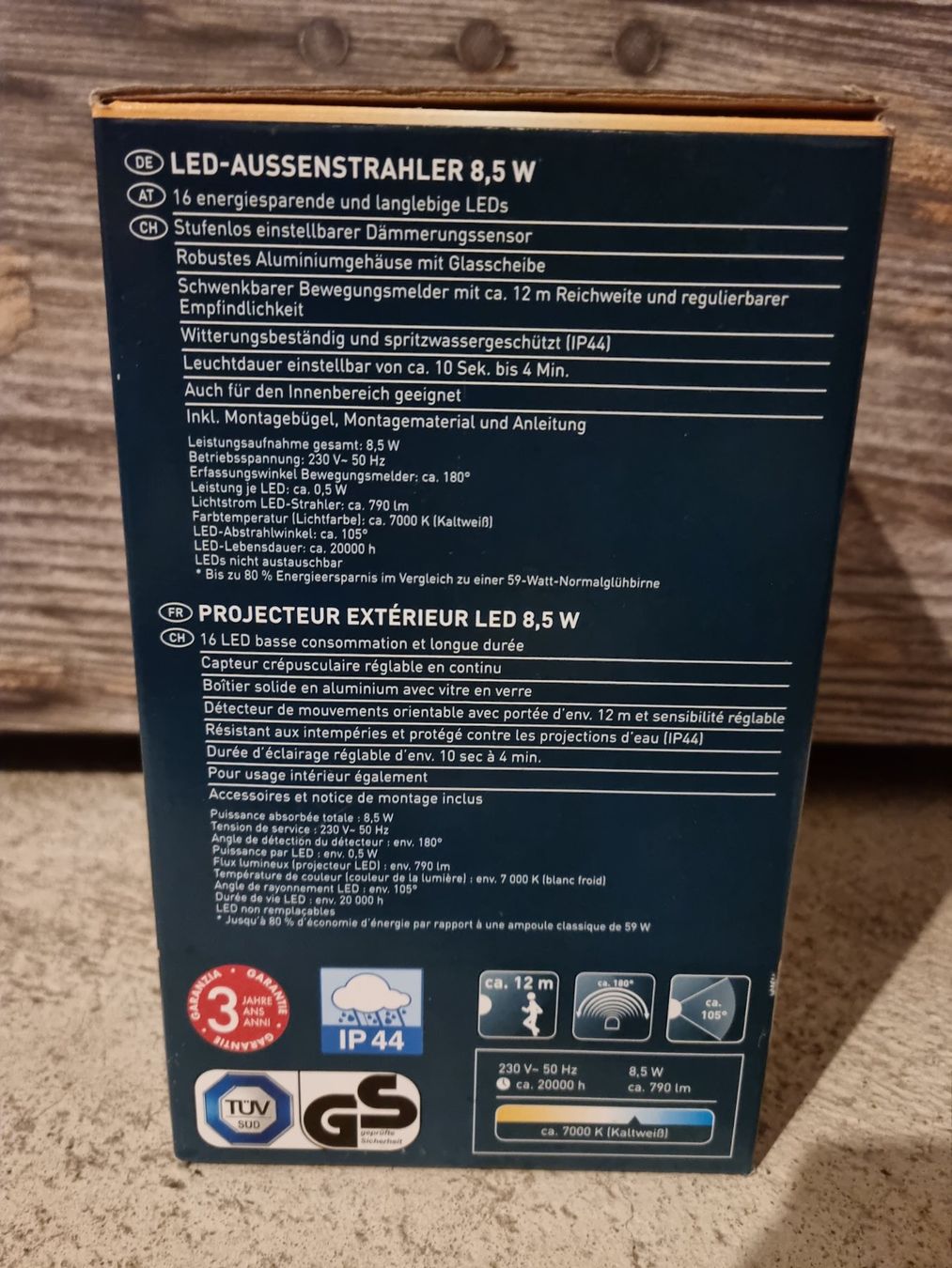 Lampen: LED-Aussenstrahler 8.5W – Neu und originalverpackt aus Kesswil von mie_g89p 1