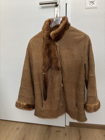 Lady leather jacket
