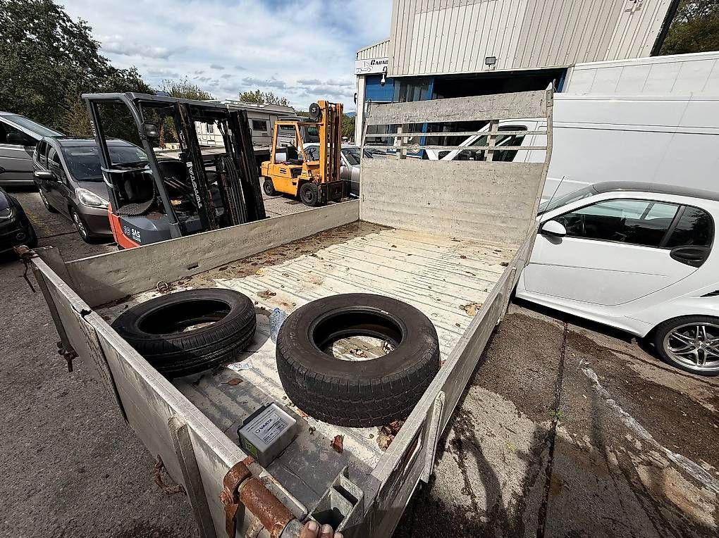 Veicoli commerciali: Pont basculant Iveco – Usato da Penthaz venduto da gcv_7dnp 1
