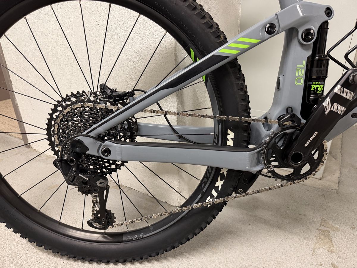 Scott Biciclette: Scott Genius 720 Carbon Fully – Usato da Alpnach Dorf venduto da FO91 4