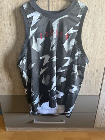 Maillot Jordan homme taille XXL imprimé gris/noir