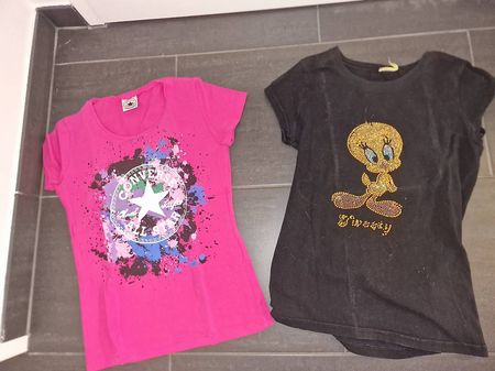 2 Damen T-Shirts