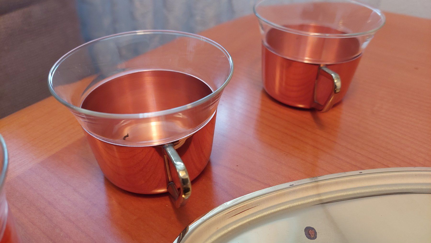 Schott Bicchieri: Schott Teegläser 60er/70er mit Metallhaltern & Tablett – Usato da Russikon venduto da um1224 1