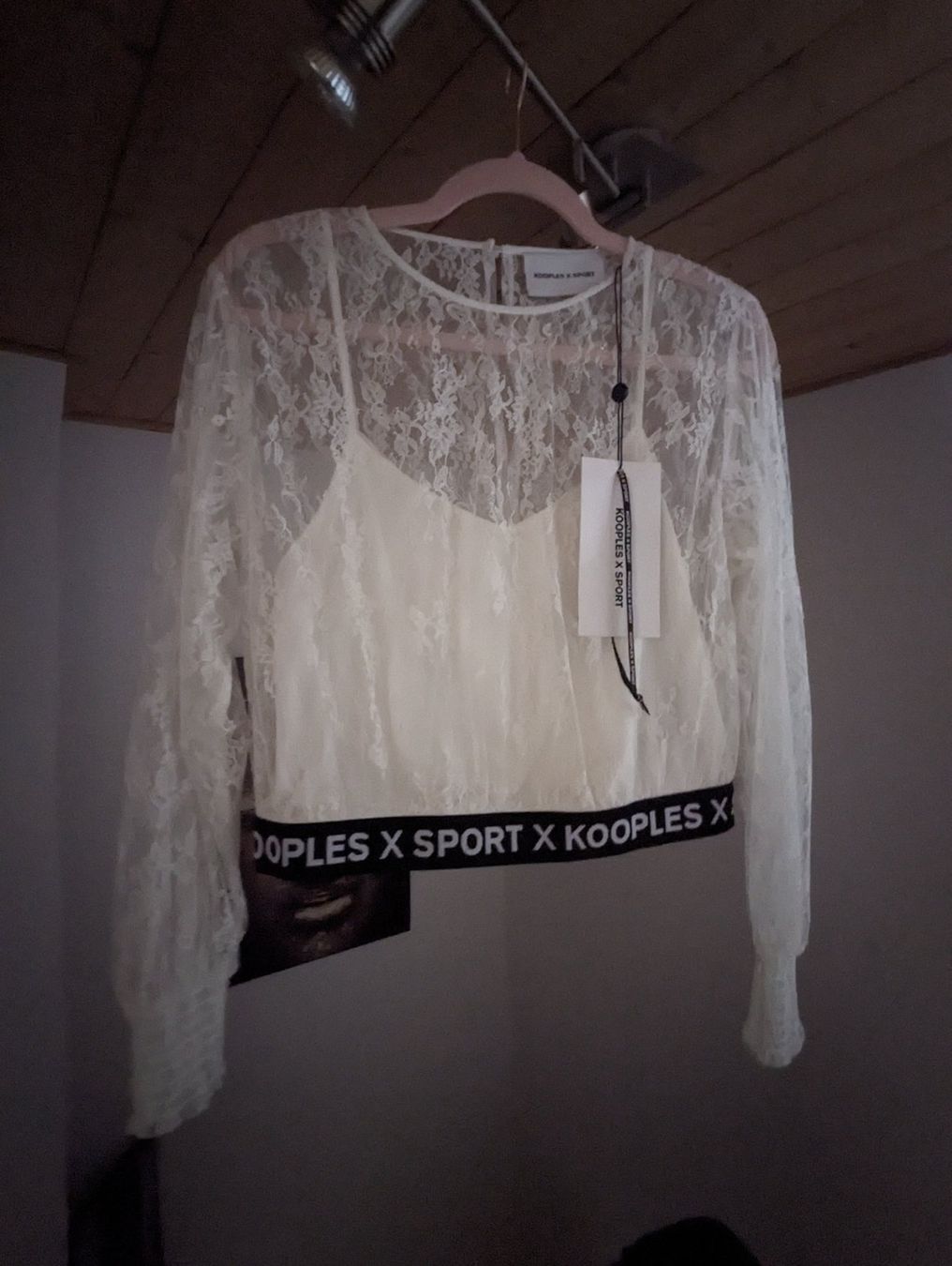 Kooples T-Shirts: Kooples Shirt Bluse Crop Top, Gr. 2 – Neu (gemäss Beschreibung) aus Chur von Ronja777 5