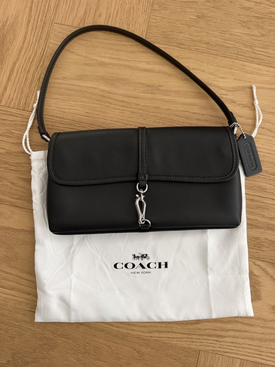 Coach Borse da donna: Coach Tasche Leder schwarz – Usato da Suhr venduto da marina45