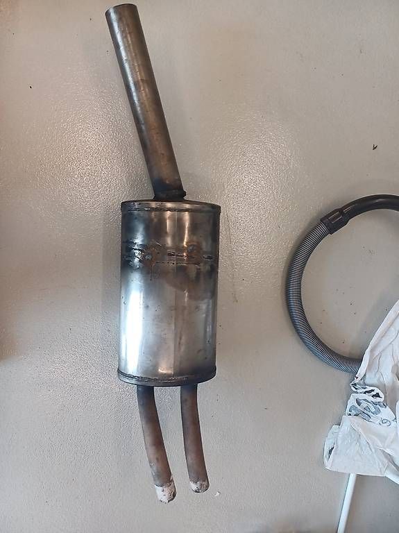 Échappements: Echappement bmw e30 inox – D'occasion à Morges par enz_9g2k