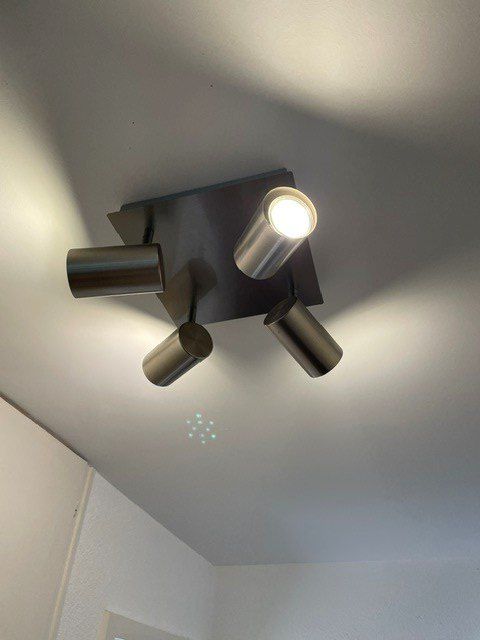 Kronleuchter & Deckenlampen: Deckenlampe mit 4 Spots – Gebraucht aus Baeretswil von Encoje 2