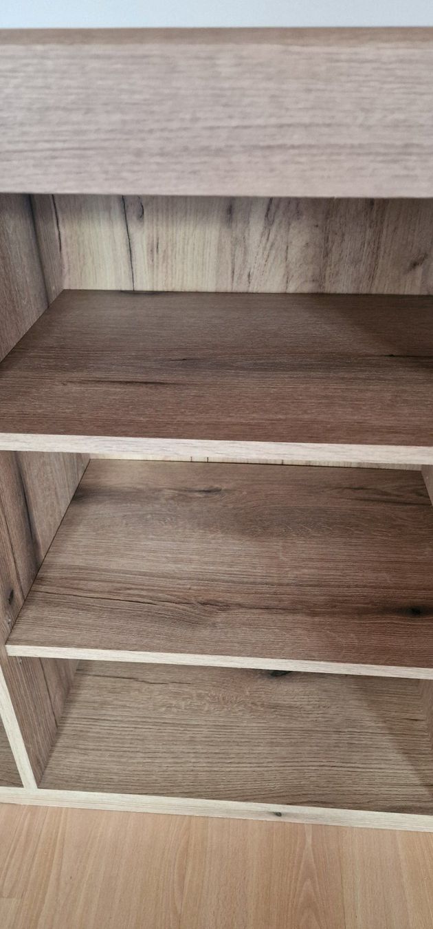 Cassettiere: Kommode - Sideboard - Eichen – Usato da Unteriberg venduto da DK63 5
