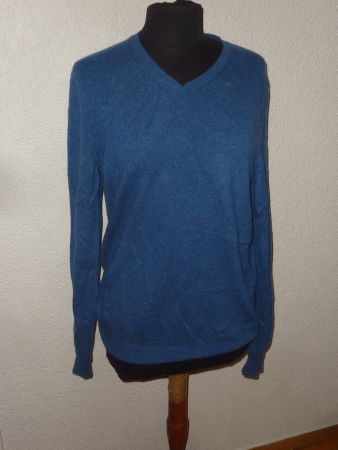pull bleu en bio cachmere taille M marque Manor pour homme