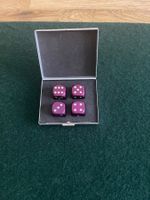 4 wunderschöne Aluminium Würfel mit Box, lila