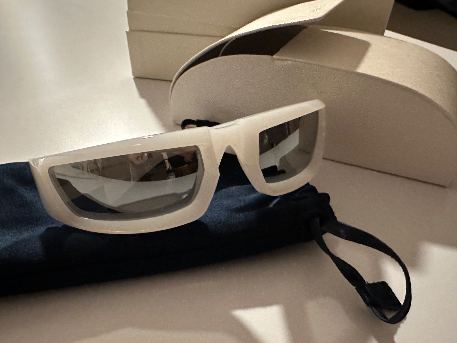 Occhiali & Lenti: Prada Sonnenbrille – Usato da Zürich venduto da kal_b5yh 1