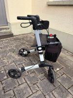 "Birkenrot"-Rollator mit Tasche und Sitz, guter Zustand