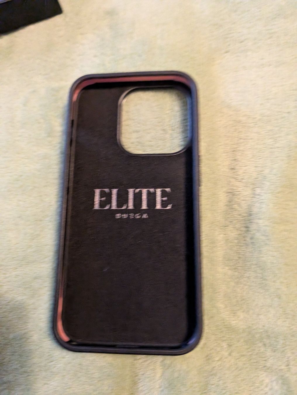 Cover & Protezioni schermo: Hülle für Iphone 15 pro – Nuovo e nell'imballaggio originale da Winterthur venduto da UncleMikha-el 3