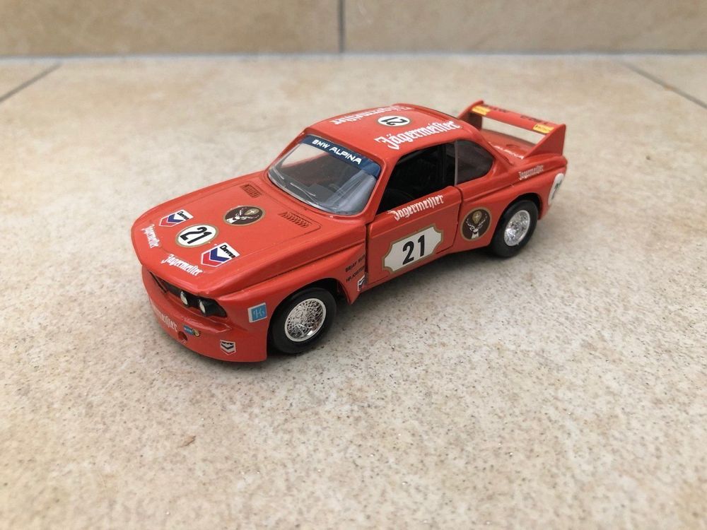 Carrera Universal 40477 - BMW 3.0 CSL Jägermeister Orange N°9 - Échelle 1/32