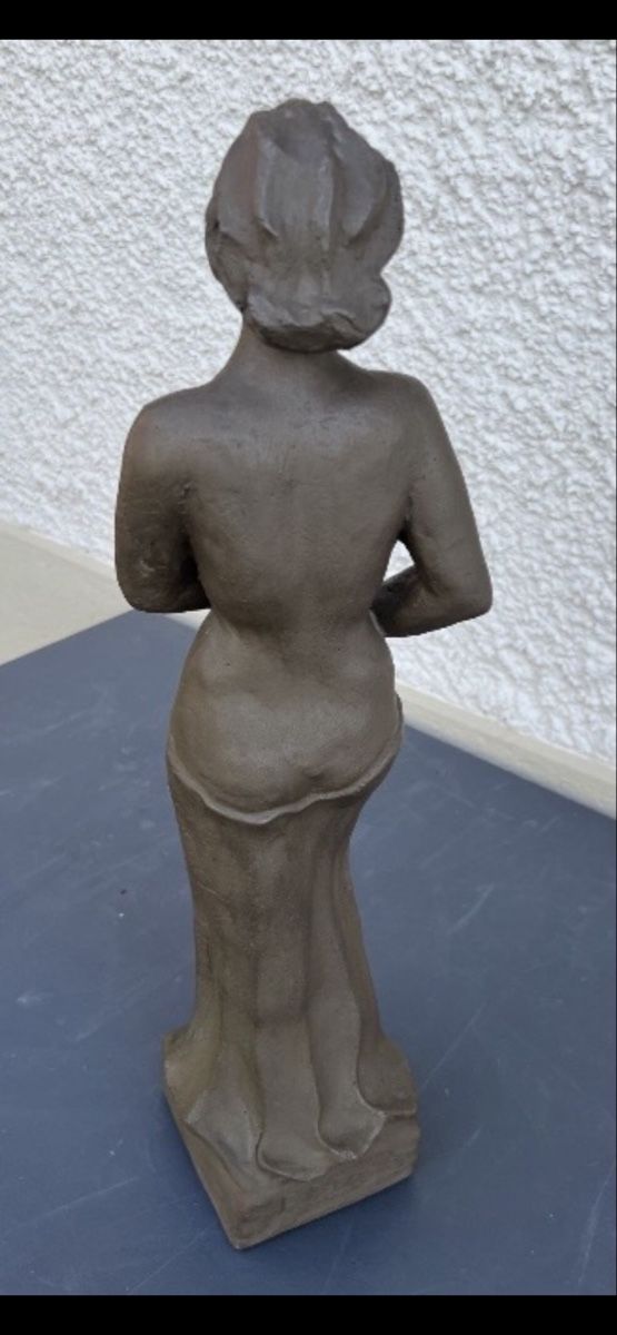 Sculture & Statue: Frauenskulptur – Usato da Baden venduto da Sarahhedwig 1