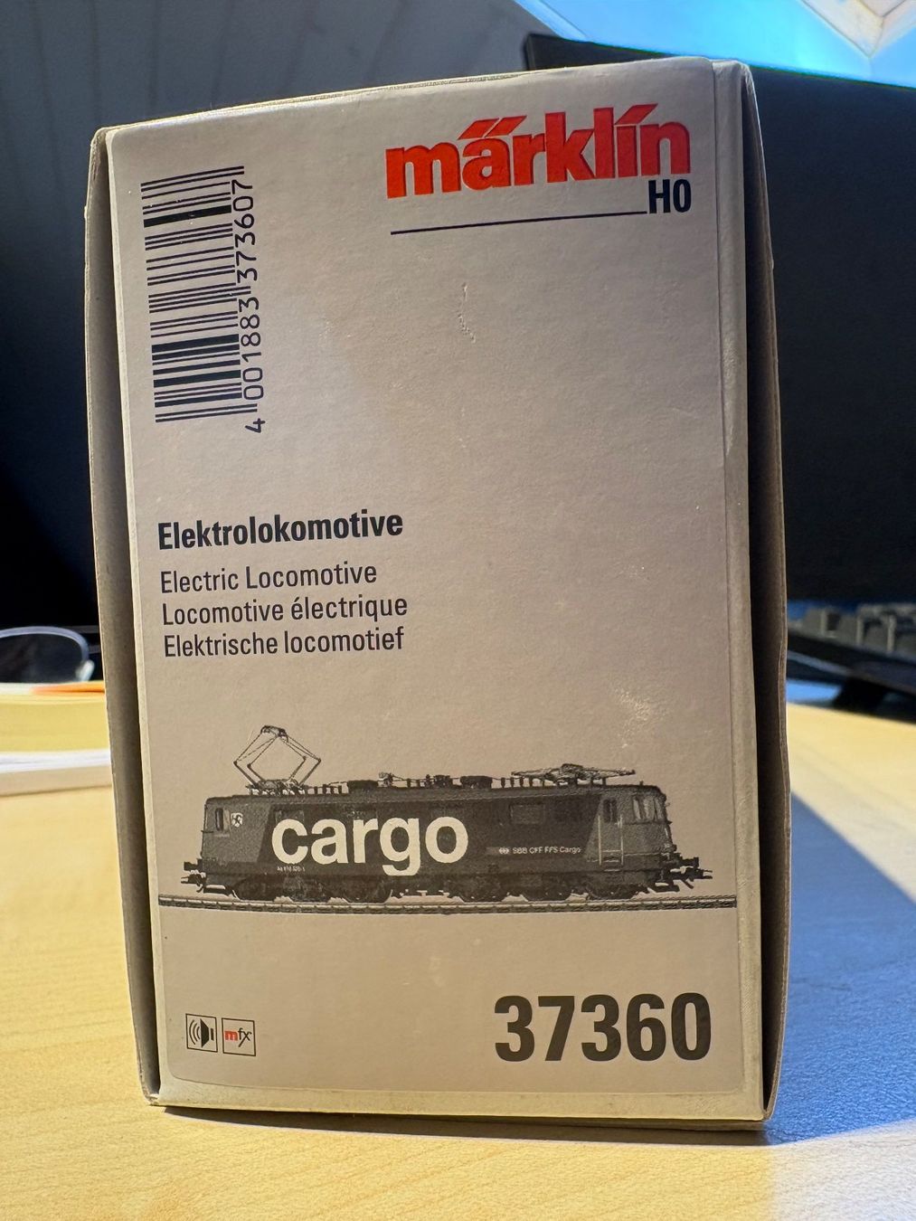 Märklin Modelleisenbahnen: Maerklin 37360  Ae 6/6 – Neu und originalverpackt aus Corcelles Payerne von Pierre66 7