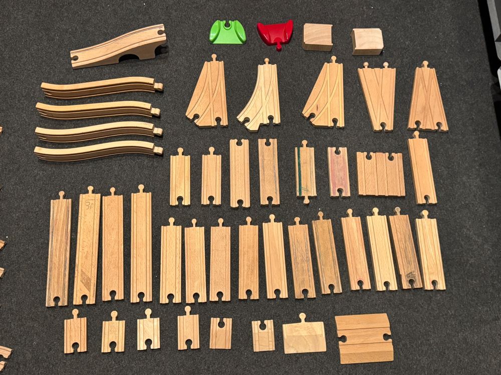 YANGUN Holzeisenbahn Adapter Set - 28 Teile Schienenverbinder Für Kinder 3-7 Jahre