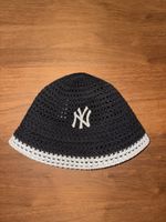 New Era – NY Yankees – Anglerhut aus Strick für Damen in Sch