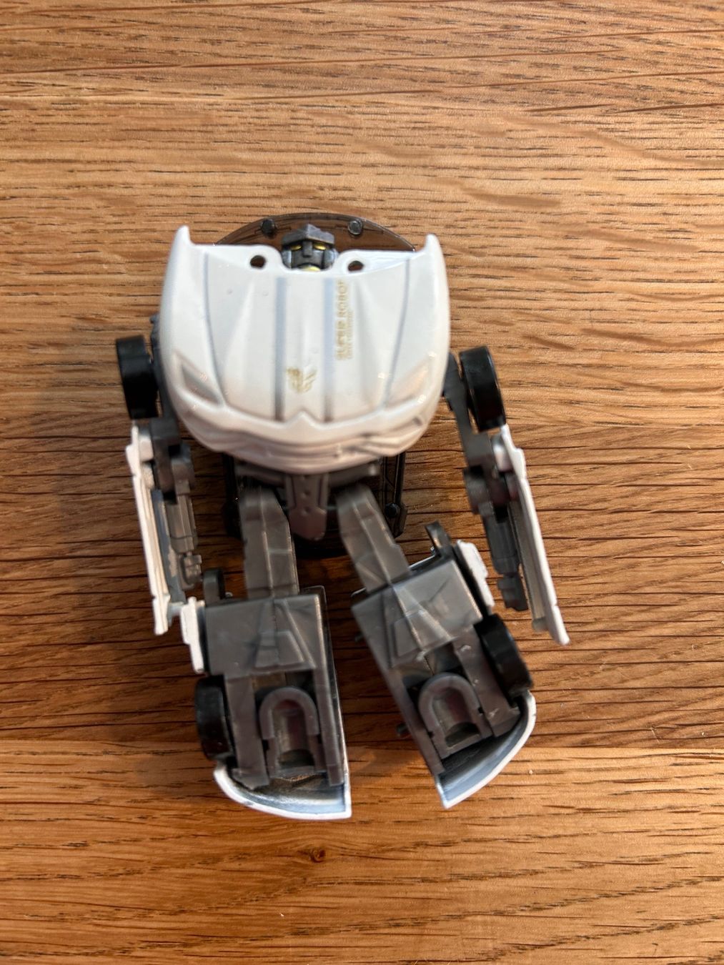 Jouets: Auto Roboter – D'occasion à Gränichen par herbstblatt18 2