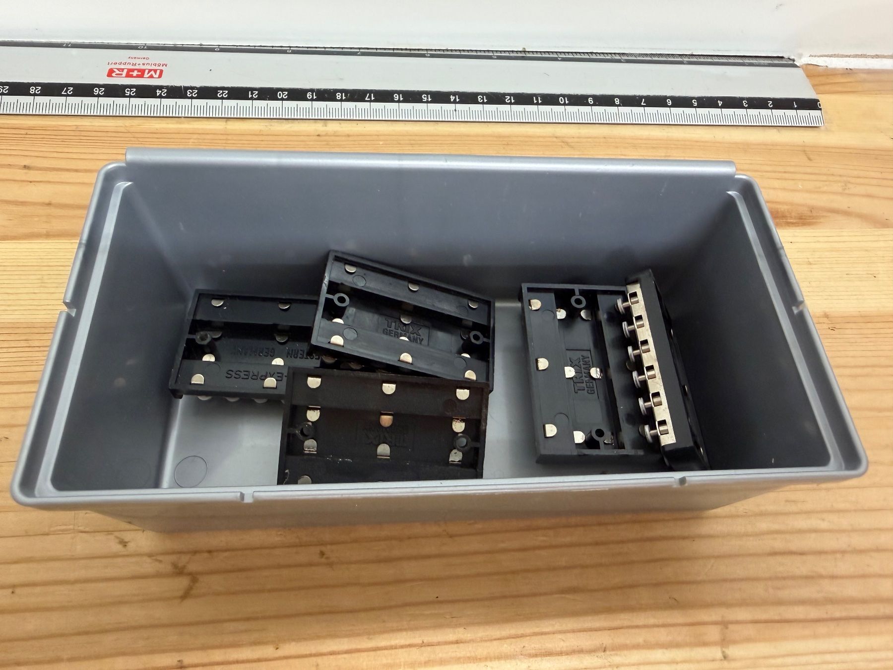 Trix Modellini di ferrovie: Konvolut Trix – Usato da Büsserach venduto da ModellbahnDepot 2