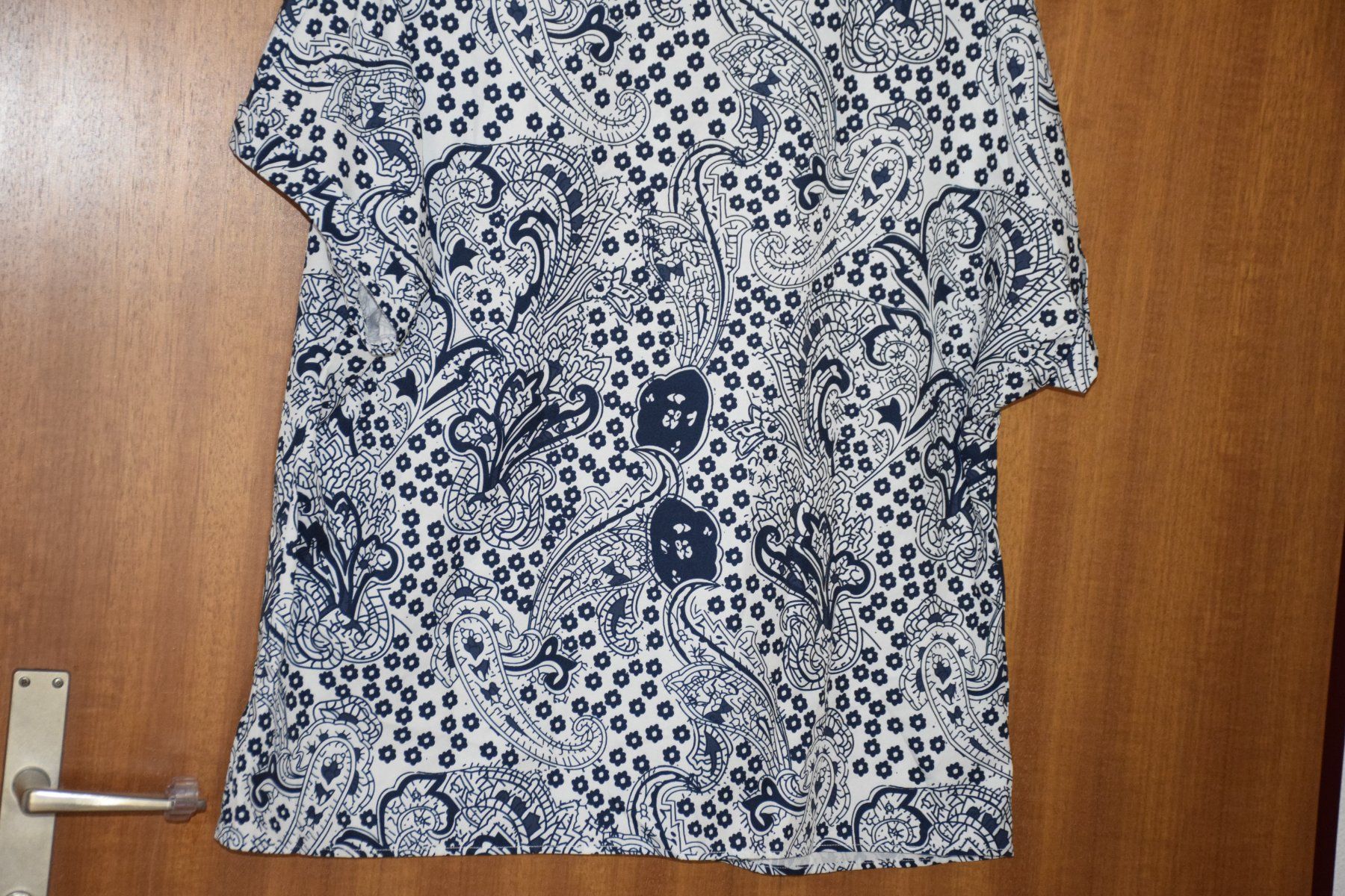 Blusen: Sommerbluse, blau-weiss gemustert, Grösse XL – Neu (gemäss Beschreibung) aus Wetzikon ZH von Wetzicardo25 4