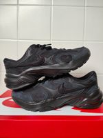 Nike AL8