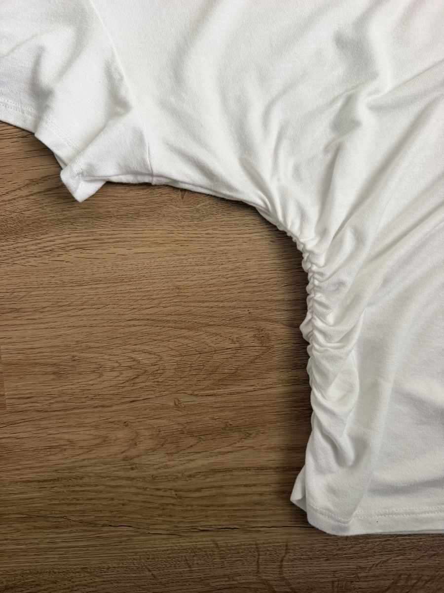 Bershka T-Shirts: off shoulder tshirt – Neu (gemäss Beschreibung) aus Zürich von lau_r6sl 1