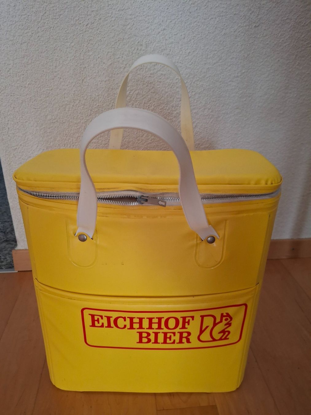 Taschen: Eichhof Kühltasche, Retro – Gebraucht aus Stans von Irene05