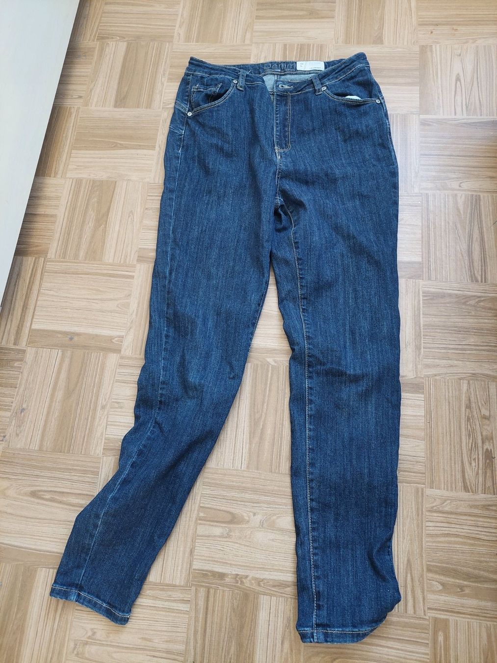 Jeans: Jeans 👖 – Usato da Unterbäch VS venduto da Nifadi 1
