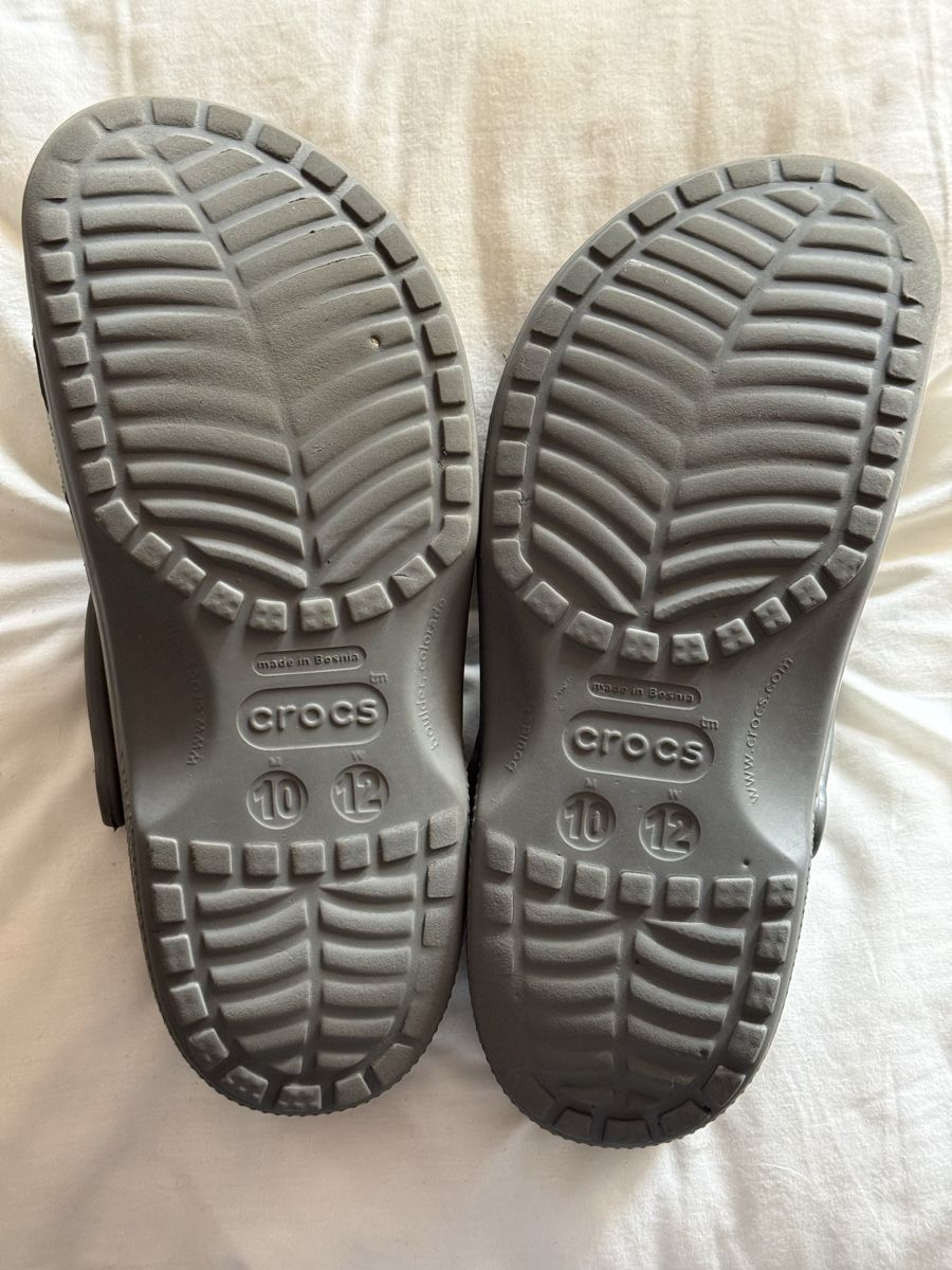 Scarpe da uomo: Crocs - Classic Clog - slate grey - size 43-44 – Usato da Sils/Segl Maria venduto da DeFringues 2