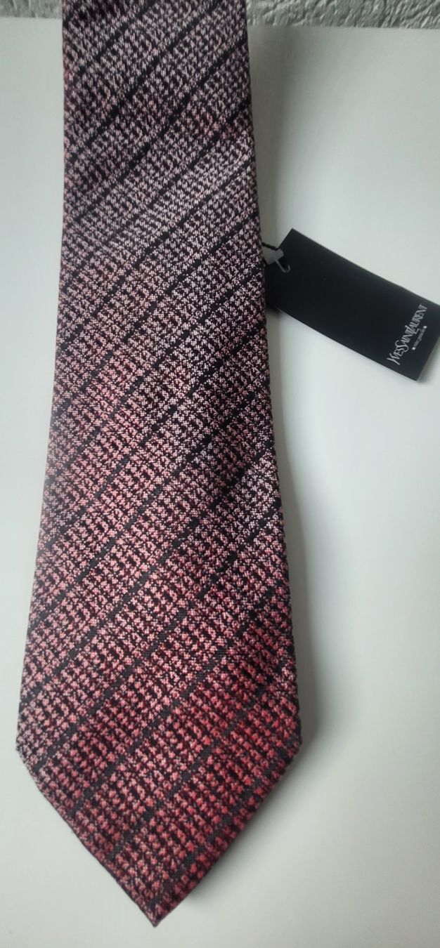 Saint Laurent Cravatte: Cravatta in seta Yves Saint Laurent nuova – Nuovo (secondo la descrizione) da Giubiasco venduto da fas_b82x 4