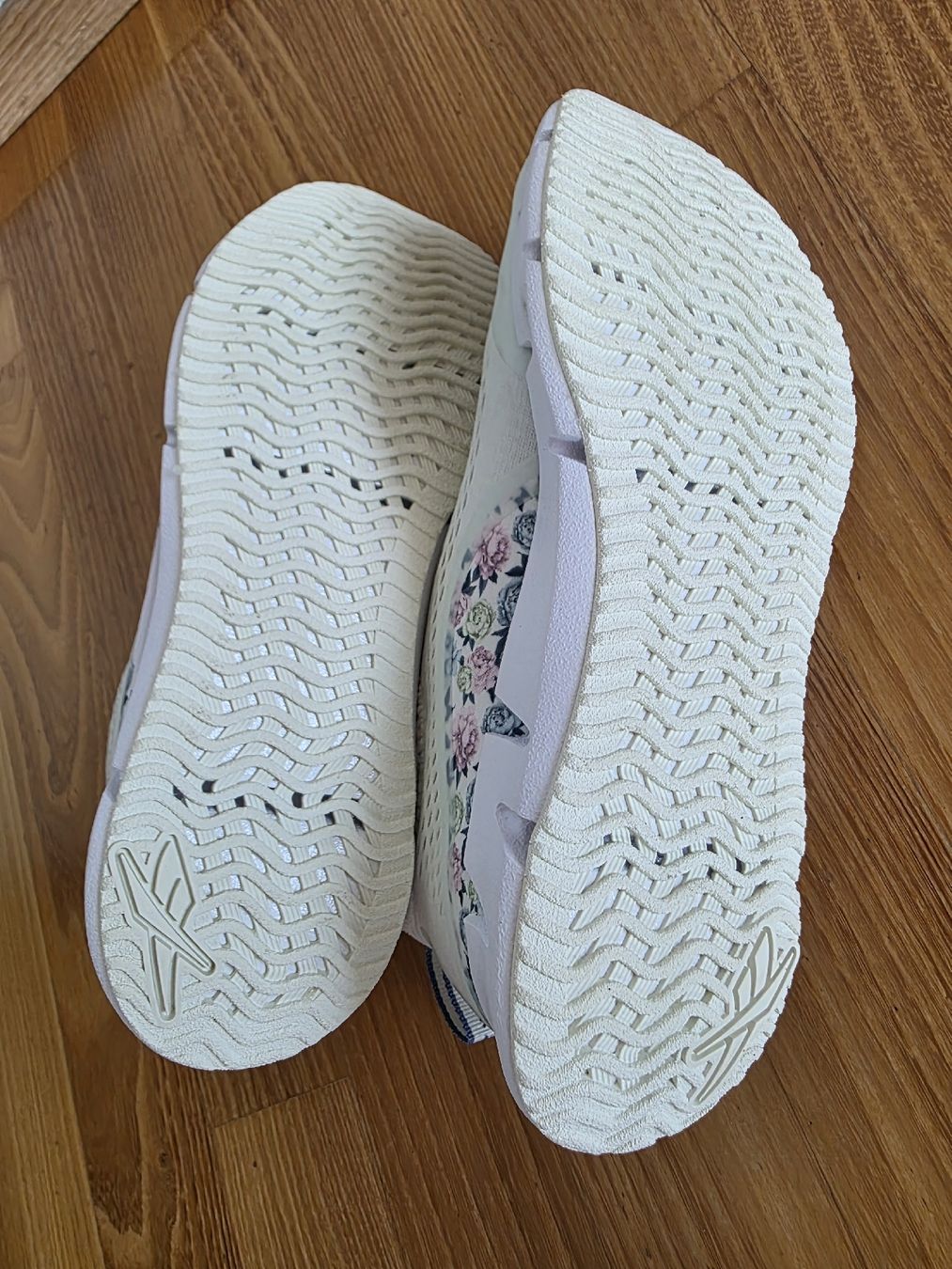 Reebok Scarpe da donna: Reebok Sneaker Gr. 40 neu – Nuovo (secondo la descrizione) da Bassersdorf venduto da R32DSG 4