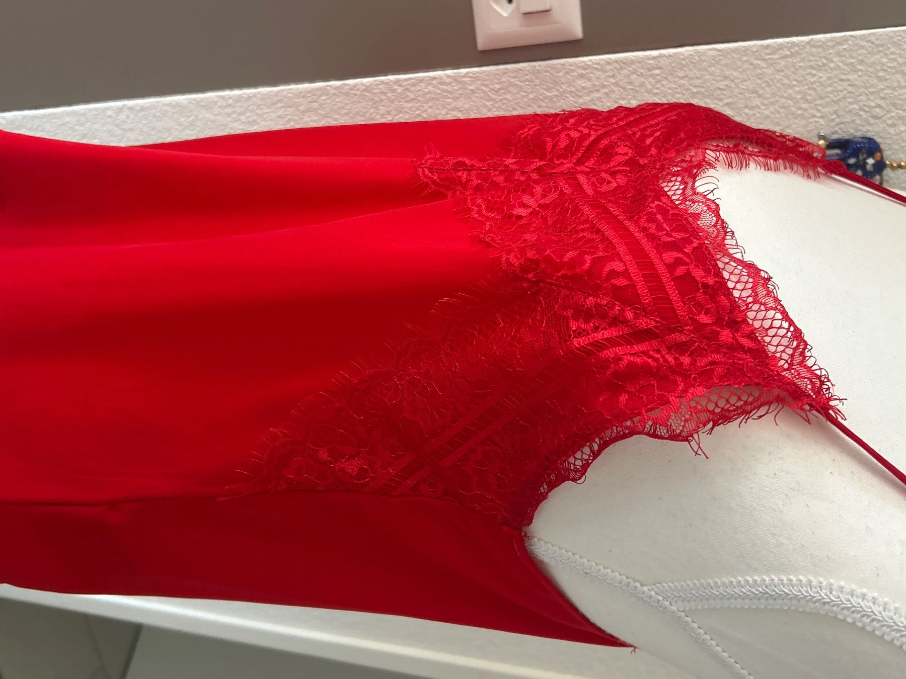 Vero Moda Top: Top mit Spitze rot von Vero Moda Gr. XS – Usato da Brunnen venduto da Nala2929 4