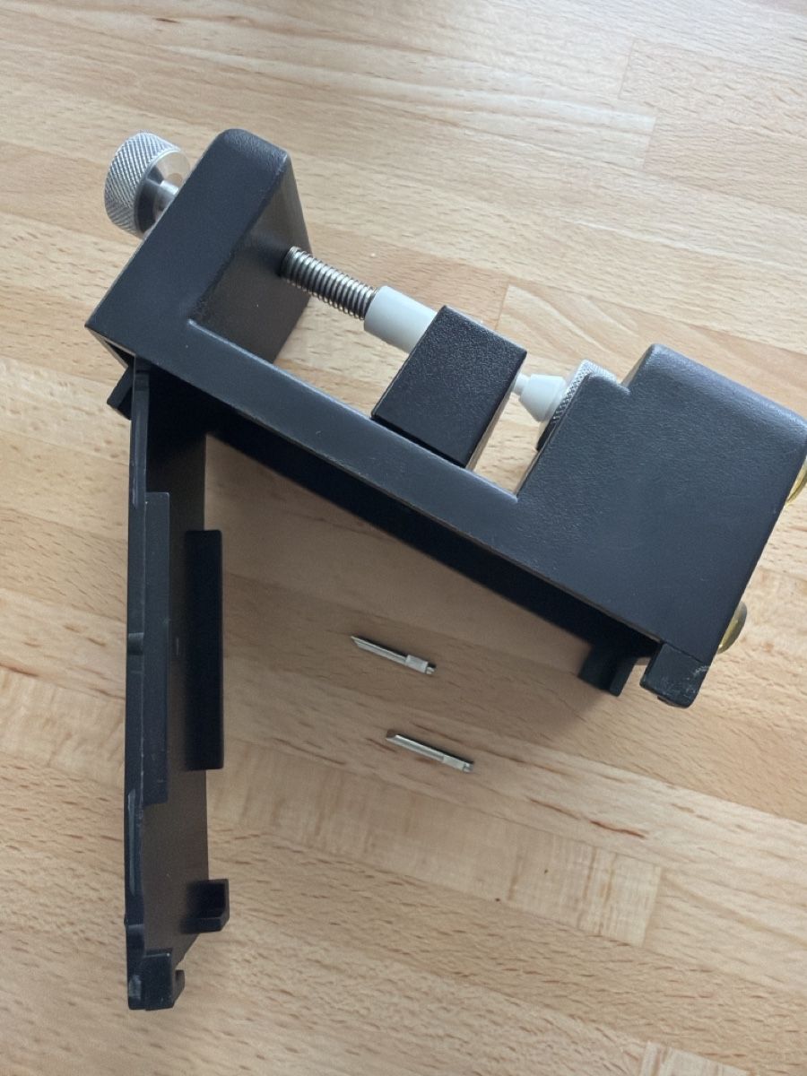 Tutti gli attrezzi: Gucci Watch tools - 950.106.600.0-1-2 – Usato da Colombier NE venduto da har_g6bl 2