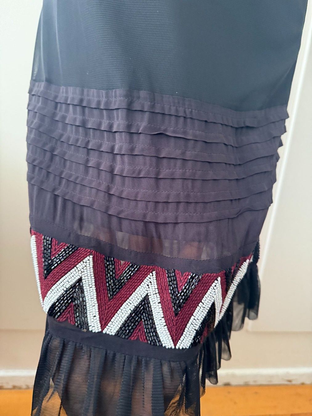 Robes: Robe noire / robe d'occasion/ robe de soirée – Neuf (Voir description) à Le Locle par tchanatakoua 9