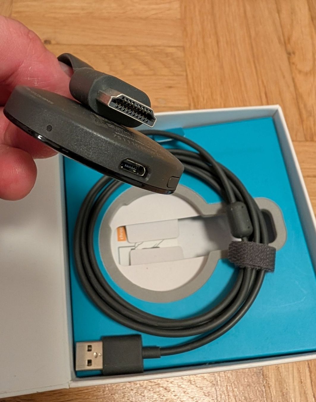 Google Lettore multimediale & Streamer: Google Chromecast 2. Gen neuwertig im OVP mit Kabel – Usato da Worben venduto da sternli27 2