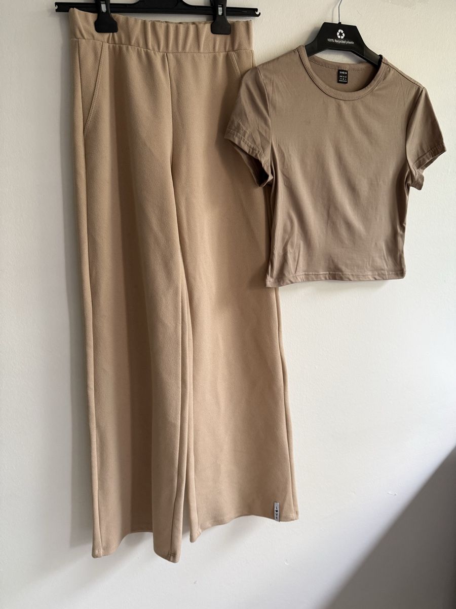 Lotti di vestiti: Kleider-Set beiges - Grösse S - 8 Teile  – Nuovo (secondo la descrizione) da Genève venduto da fat_5zzp 2