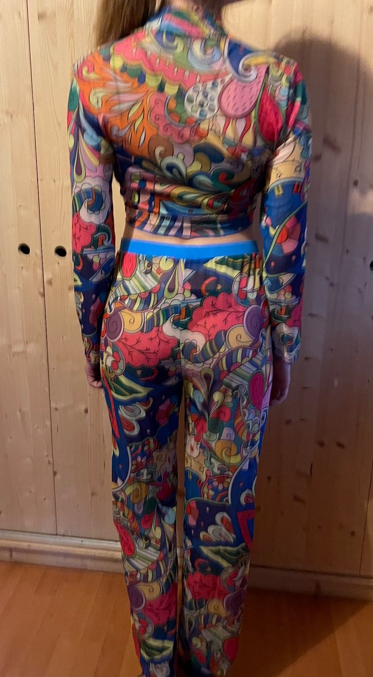 Completi & Tailleur: Costume semitrasparente multicolore M/L – Nuovo e nell'imballaggio originale da Gordevio venduto da LanaZimm 4