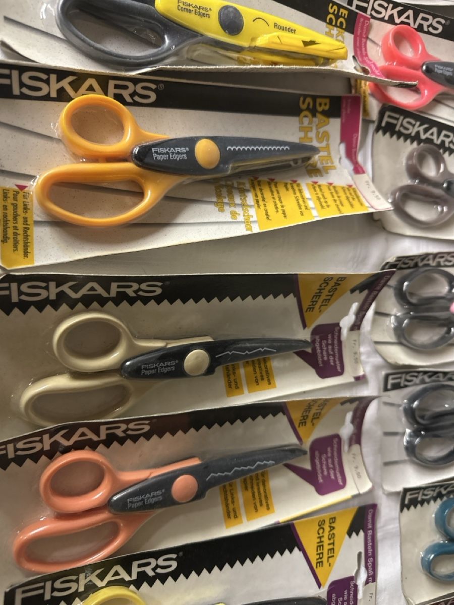 Kit bricolage: Bastelschere 16 stk Neu Preis alles zusammen – Nuovo e nell'imballaggio originale da Sevelen venduto da Stopglobal. 6