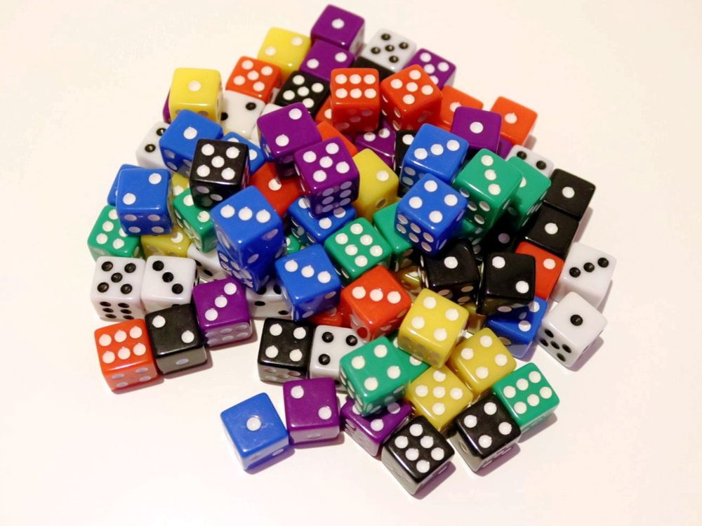 100 Acryl-Würfel Elfenbeinfarbig, 12 Mm – Ideal Für Brettspiele & DIY