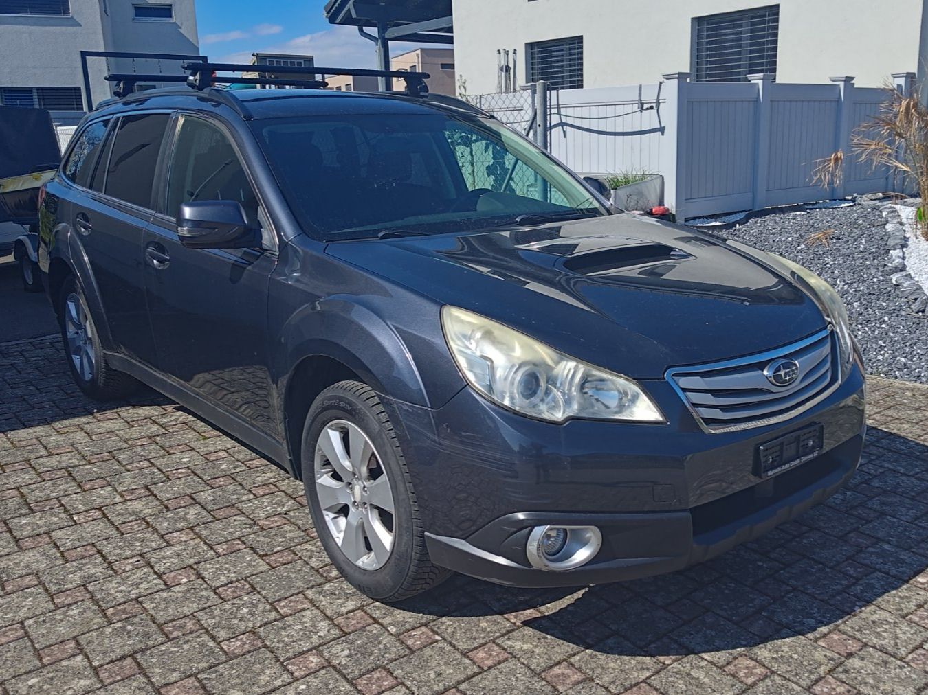 Subaru Autos: Subaru Outback 2.0 Diesel Jg. 2011 – Gebraucht aus Rueyres-les-prés von SYoung