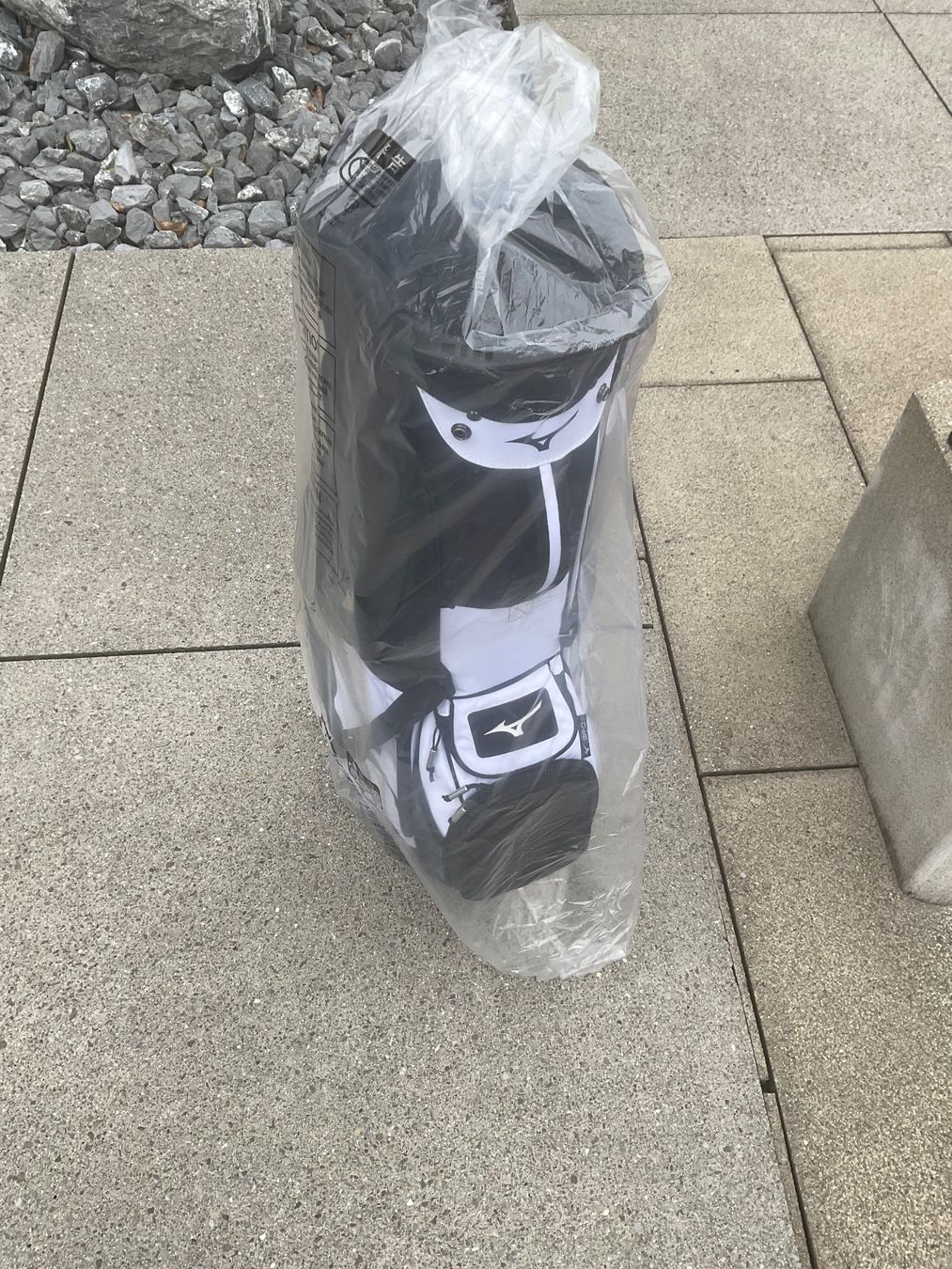 Taschen: GOLF Stand Bag BRD 3 white/black – Gebraucht aus Tuggen von This12 4