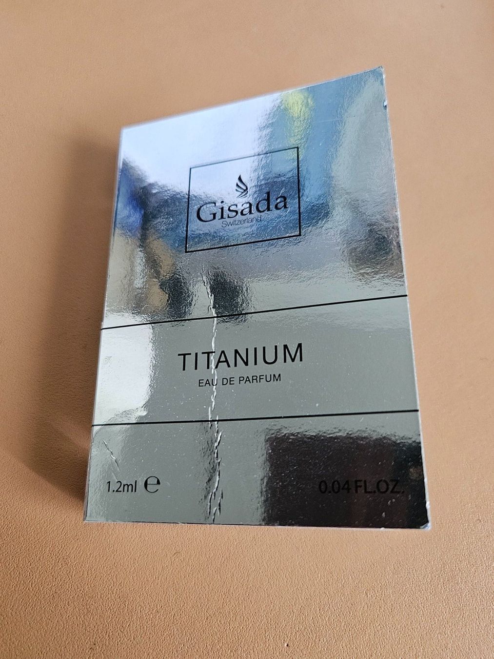 Gisada Profumi & Eau de Toilette: GISADA - TITANIUM - EAU DE PARFUME - HOMME - 1.2 ml – Nuovo e nell'imballaggio originale da Aesch BL venduto da Chrutli1