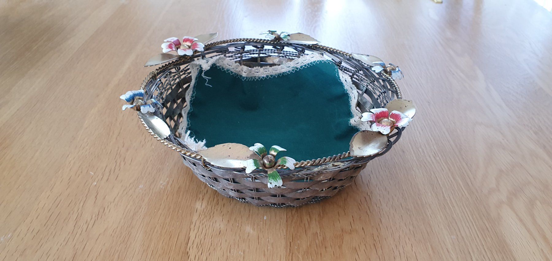 Altro per la casa: Petit panier en métal – Usato da Moutier venduto da mai_pq7w